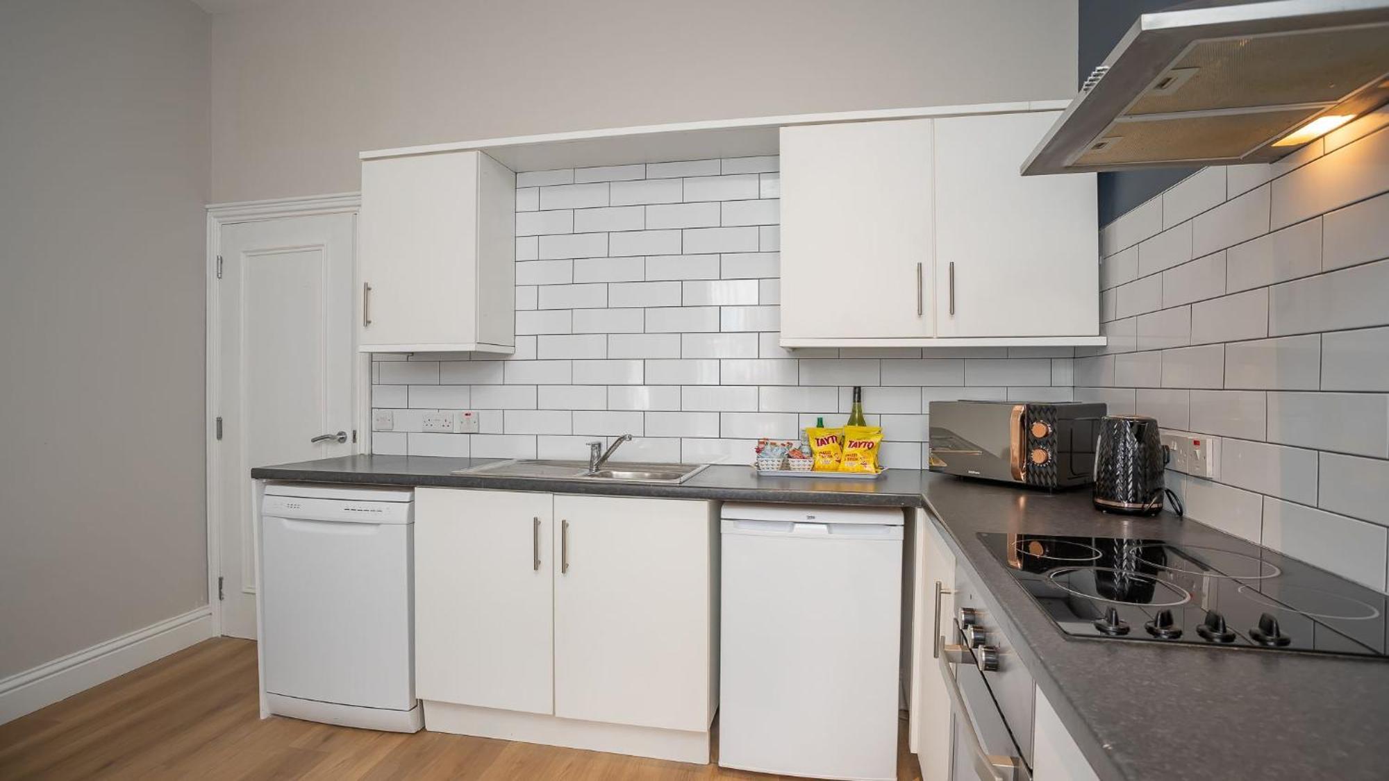 2 Bdr & 1 Bdr Apartments At Queens Uni By Belfast City Breaks Dış mekan fotoğraf