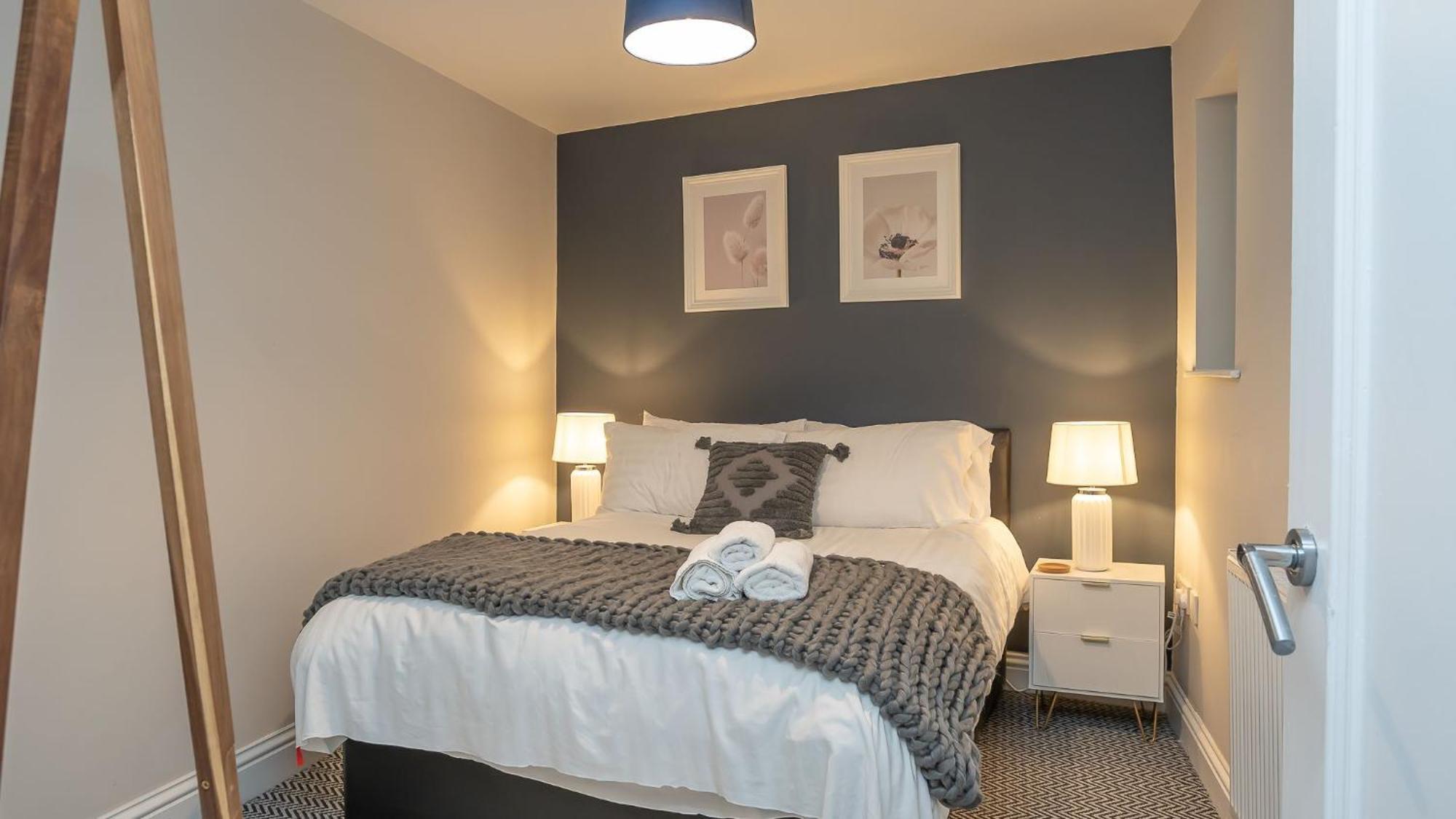 2 Bdr & 1 Bdr Apartments At Queens Uni By Belfast City Breaks Dış mekan fotoğraf